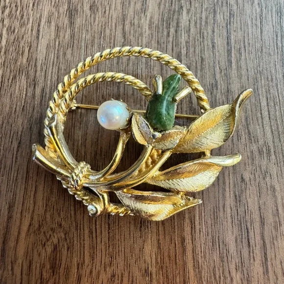 Vintage Sarah Coventry “Jade Garden” Brooch - Picture 1 of 7